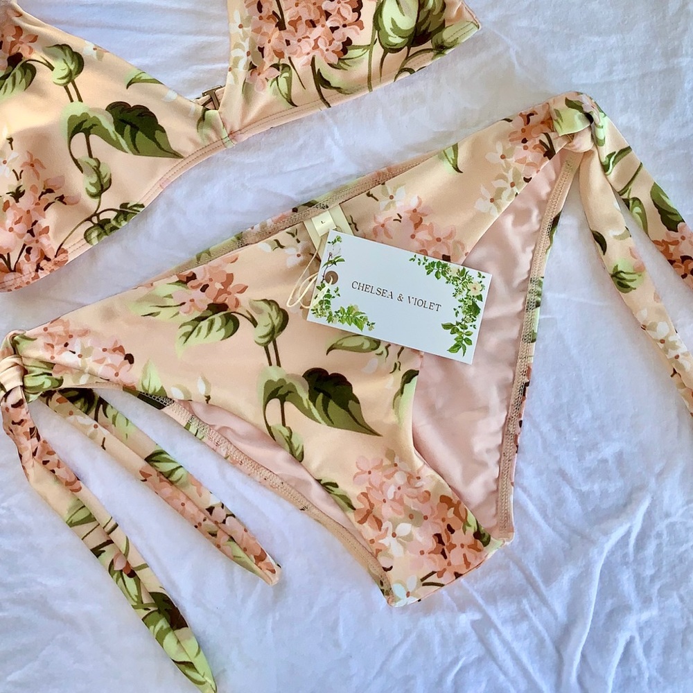 Chelsea & Violet Petal Pusher Top and bottom